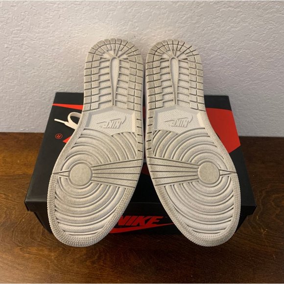 Nike Air Jordan 1 Retro Low OG White Neutral Grey CZ0790-100 Men's Size 10 - Picture 5 of 7
